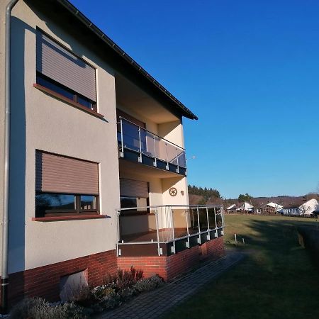 Ferienhaus Eifelmomente เกโรลชไตน์ ภายนอก รูปภาพ